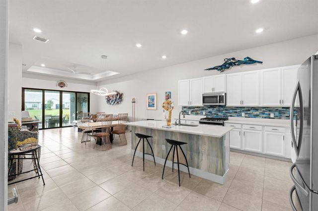 7642 N Blue Spring Drive, Parkland, FL 33067