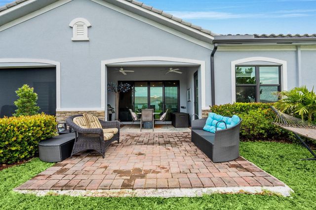 7642 N Blue Spring Drive, Parkland, FL 33067