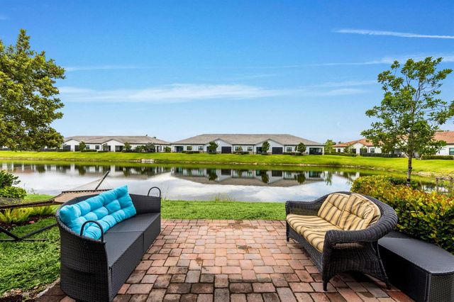 7642 N Blue Spring Drive, Parkland, FL 33067