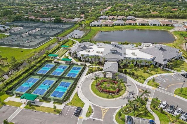 7642 N Blue Spring Drive, Parkland, FL 33067