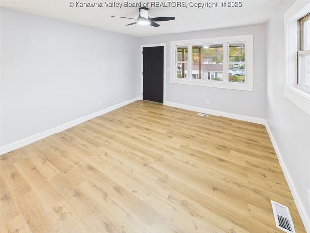 414 Lore Street, St Albans, WV 25177