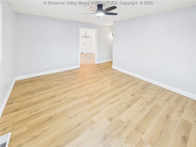 414 Lore Street, St Albans, WV 25177