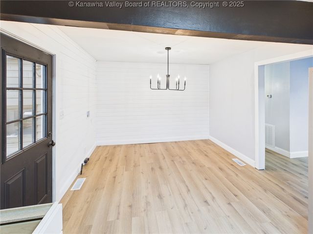 414 Lore Street, St Albans, WV 25177