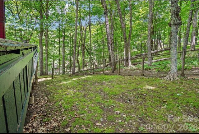 201 Hampton Gap Drive, Mars Hill, NC 28754