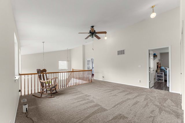 5370 Chancery Way, Lake In The Hills, IL 60156