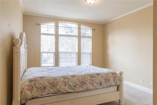 11575 S Bell Ct Drive 102, Olathe, KS 66061