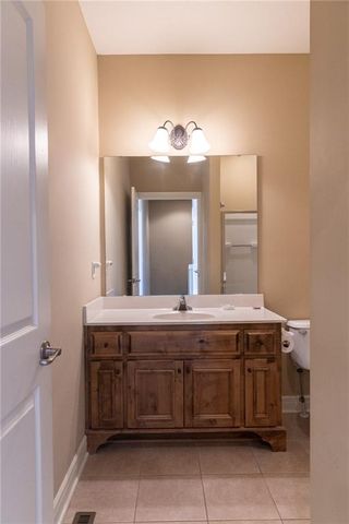 11575 S Bell Ct Drive 102, Olathe, KS 66061