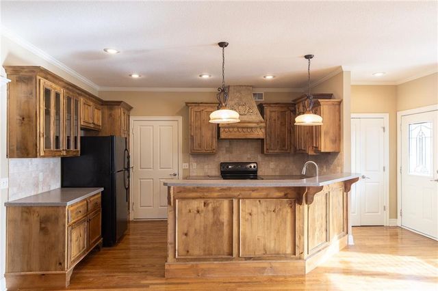 11575 S Bell Ct Drive 102, Olathe, KS 66061