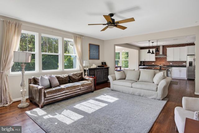 1508 TOUCHARD DR, Catonsville, MD 21228