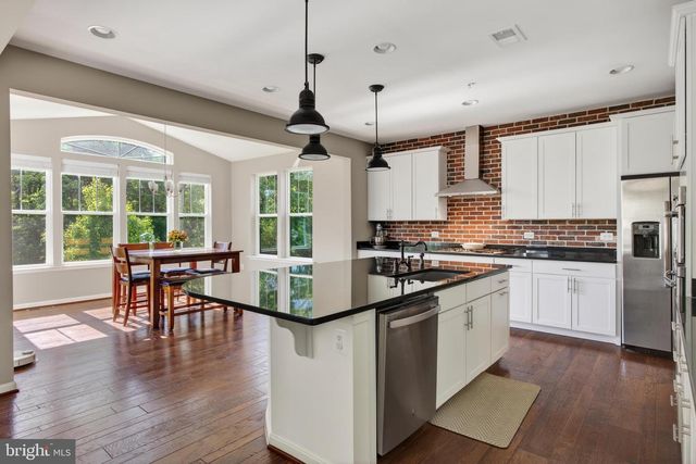 1508 TOUCHARD DR, Catonsville, MD 21228