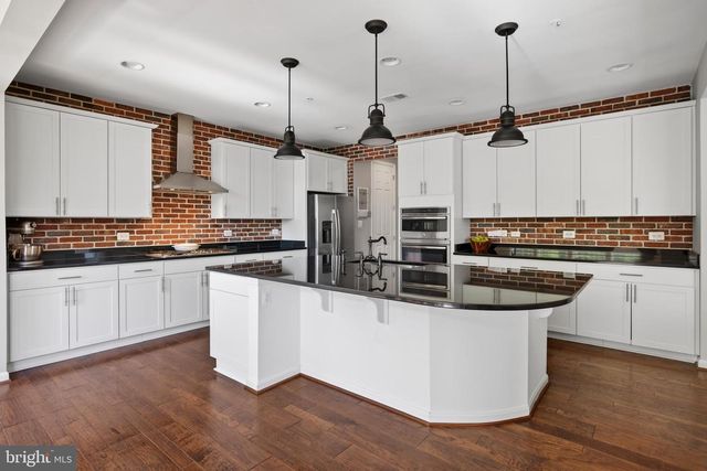 1508 TOUCHARD DR, Catonsville, MD 21228