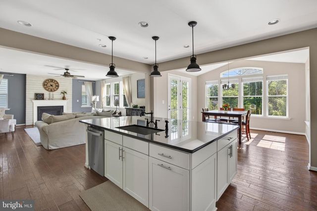 1508 TOUCHARD DR, Catonsville, MD 21228