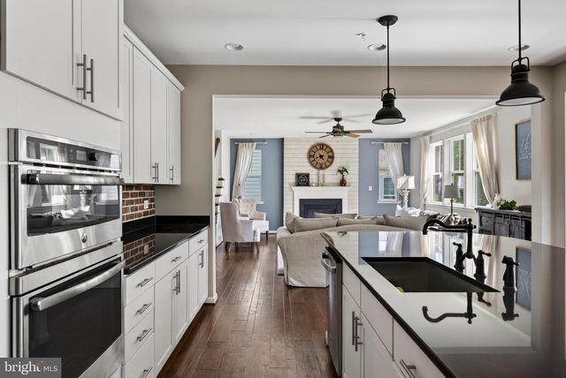 1508 TOUCHARD DR, Catonsville, MD 21228