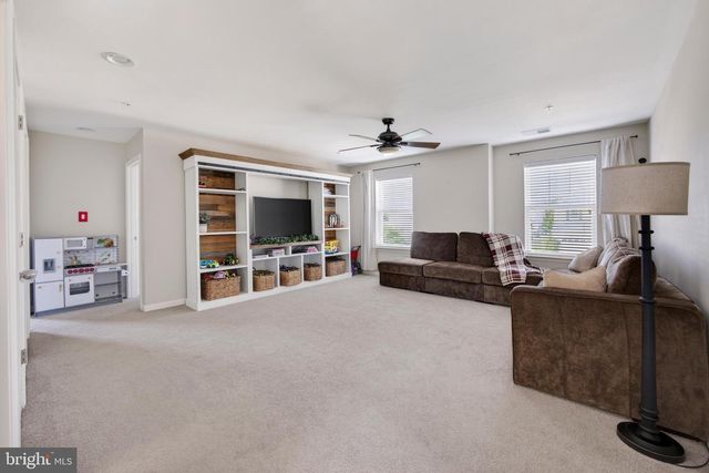1508 TOUCHARD DR, Catonsville, MD 21228