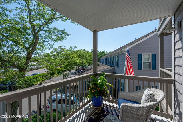 69 Bay Point Harbour, Point Pleasant, NJ 08742
