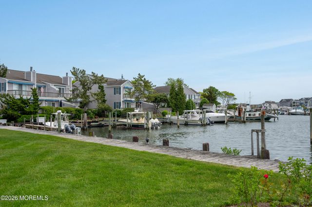 69 Bay Point Harbour, Point Pleasant, NJ 08742