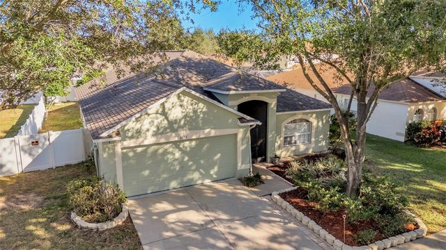 2729 PANKAW LANE, Valrico, FL 33596