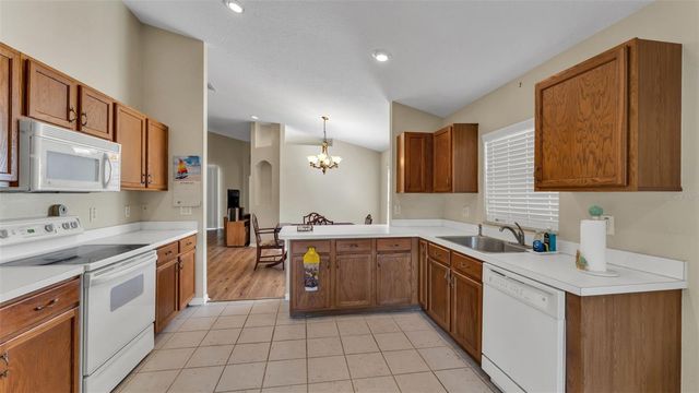 2729 PANKAW LANE, Valrico, FL 33596