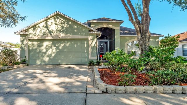 2729 PANKAW LANE, Valrico, FL 33596