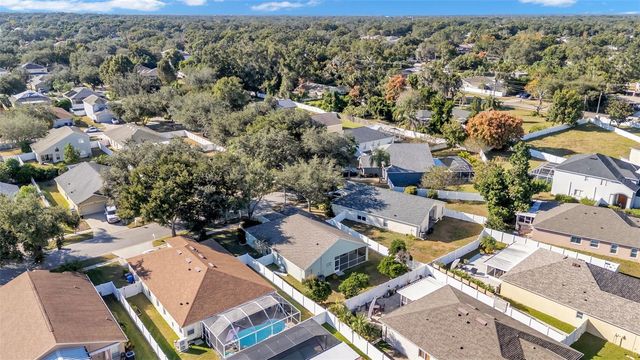 2729 PANKAW LANE, Valrico, FL 33596