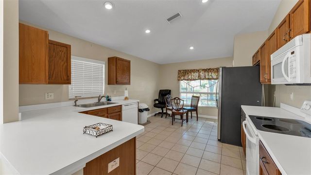 2729 PANKAW LANE, Valrico, FL 33596