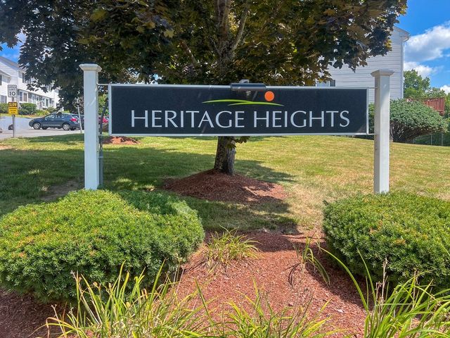 12 Christopher Drive 36, Methuen, MA 01844