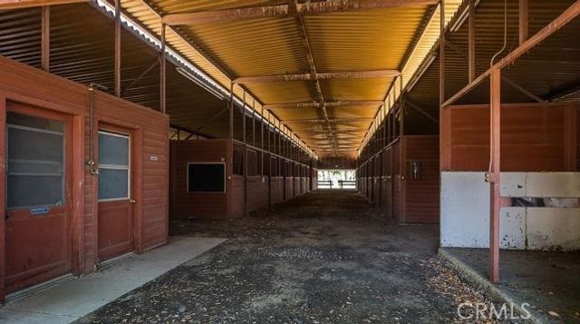 11300 Foothill Boulevard 33, Lakeview Terrace, CA 91342