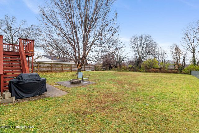 12119 Stroll Ct, Louisville, KY 40245