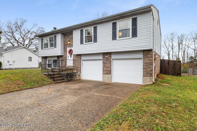 12119 Stroll Ct, Louisville, KY 40245