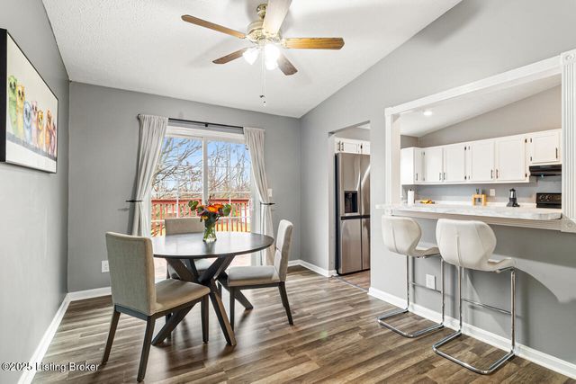 12119 Stroll Ct, Louisville, KY 40245