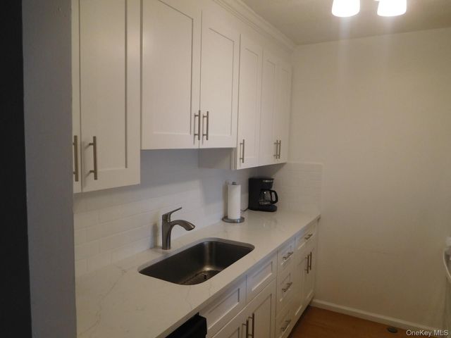 2 Consulate Drive 2-H, Tuckahoe, NY 10707