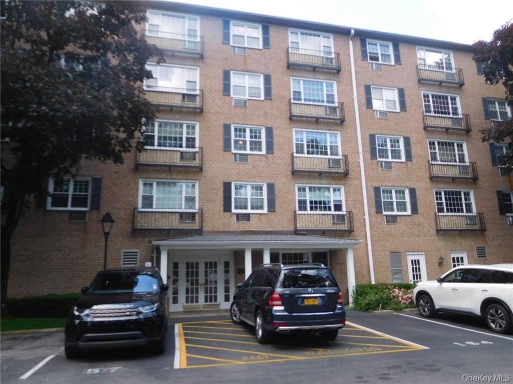 2 Consulate Drive 2-H, Tuckahoe, NY 10707