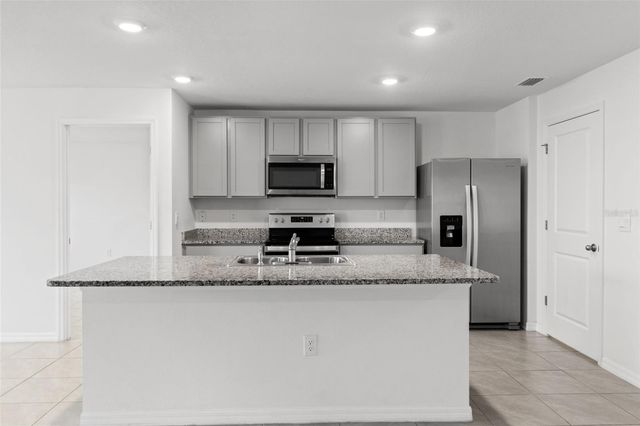 7537 GARDNER STREET, Brooksville, FL 34613