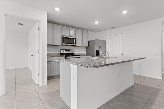 7537 GARDNER STREET, Brooksville, FL 34613