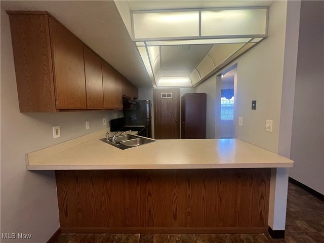 924 Nob Hill Drive 3, Niles, OH 44446