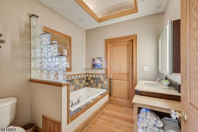 3788 Park Ave, Edison Twp., NJ 08820