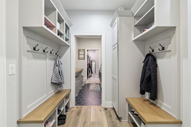 1101 Timber Valley Drive, Polk City, IA 50226