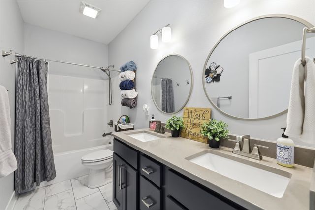 1101 Timber Valley Drive, Polk City, IA 50226