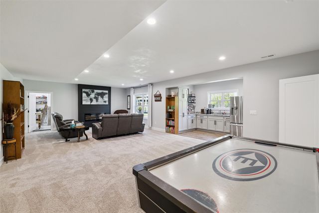 1101 Timber Valley Drive, Polk City, IA 50226