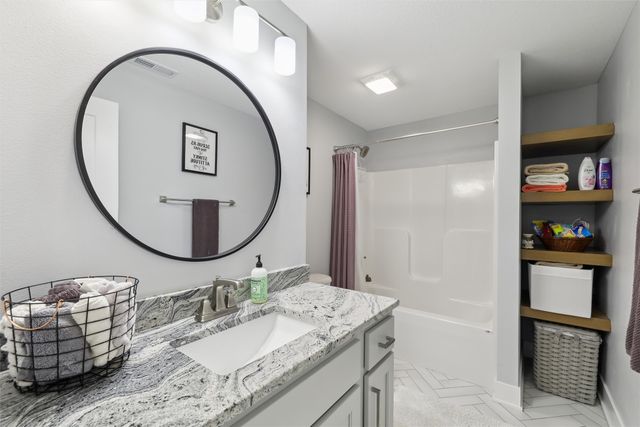 1101 Timber Valley Drive, Polk City, IA 50226