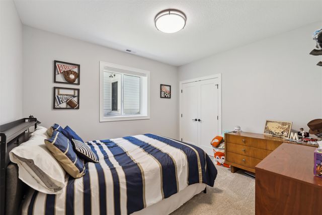 1101 Timber Valley Drive, Polk City, IA 50226