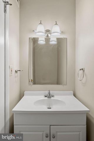 17500 HOSKINSON RD, Poolesville, MD 20837