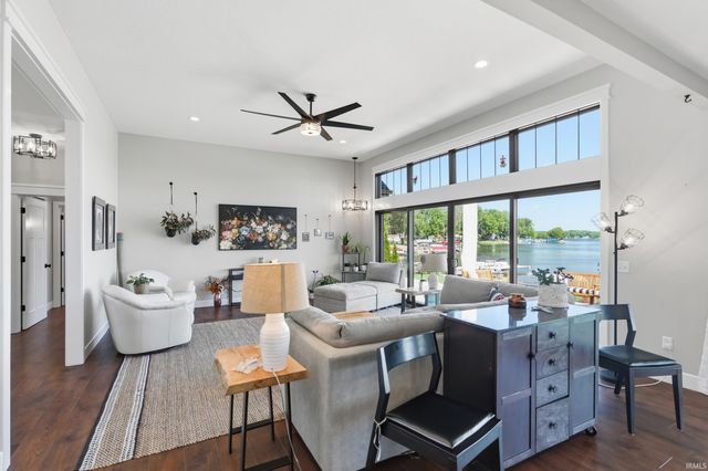 680 LN 275 Turkey Lake, Hudson, IN 46747