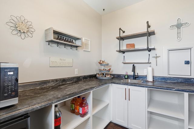 680 LN 275 Turkey Lake, Hudson, IN 46747