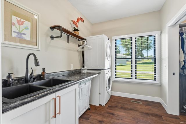 680 LN 275 Turkey Lake, Hudson, IN 46747