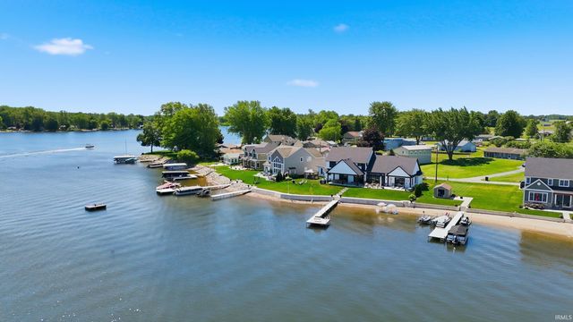 680 LN 275 Turkey Lake, Hudson, IN 46747