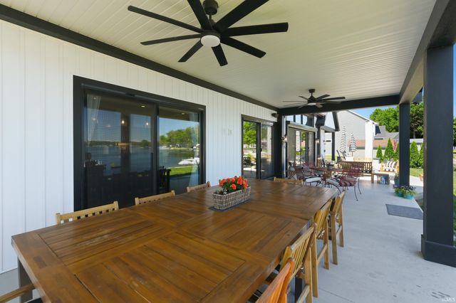 680 LN 275 Turkey Lake, Hudson, IN 46747