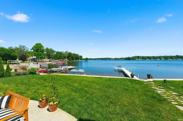 680 LN 275 Turkey Lake, Hudson, IN 46747
