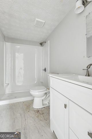 6426 Woodstone Way, Morrow, GA 30260