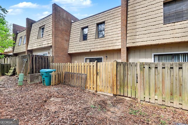 6426 Woodstone Way, Morrow, GA 30260